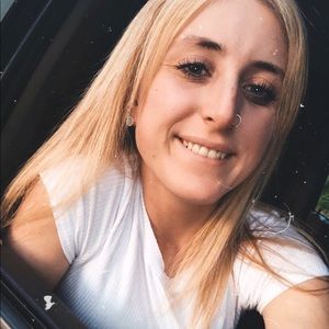 Meet your Posher, Lindsey